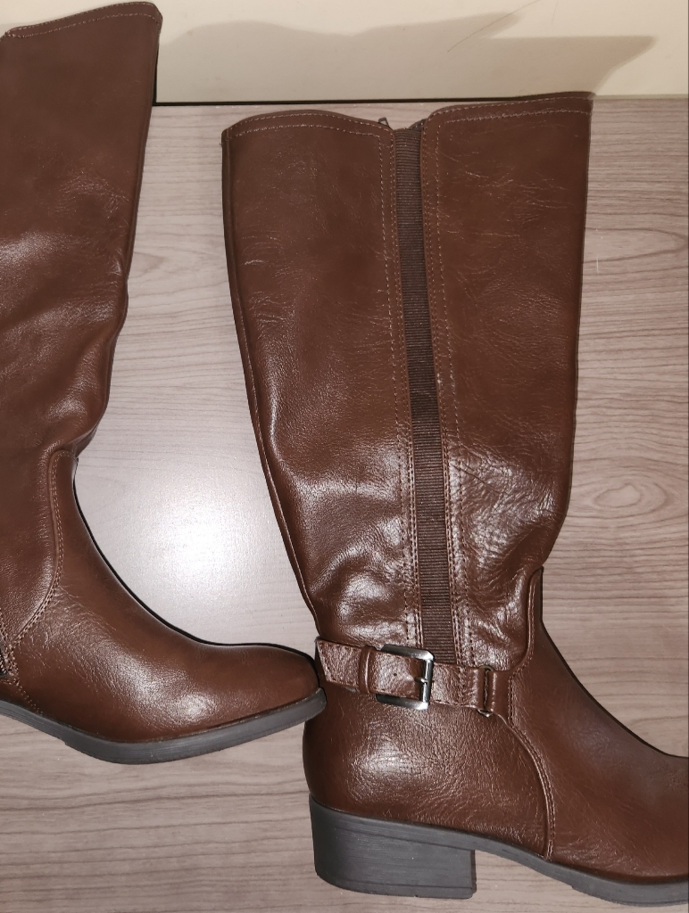 Classic Brown Mid-Calf Women's Leather Boots